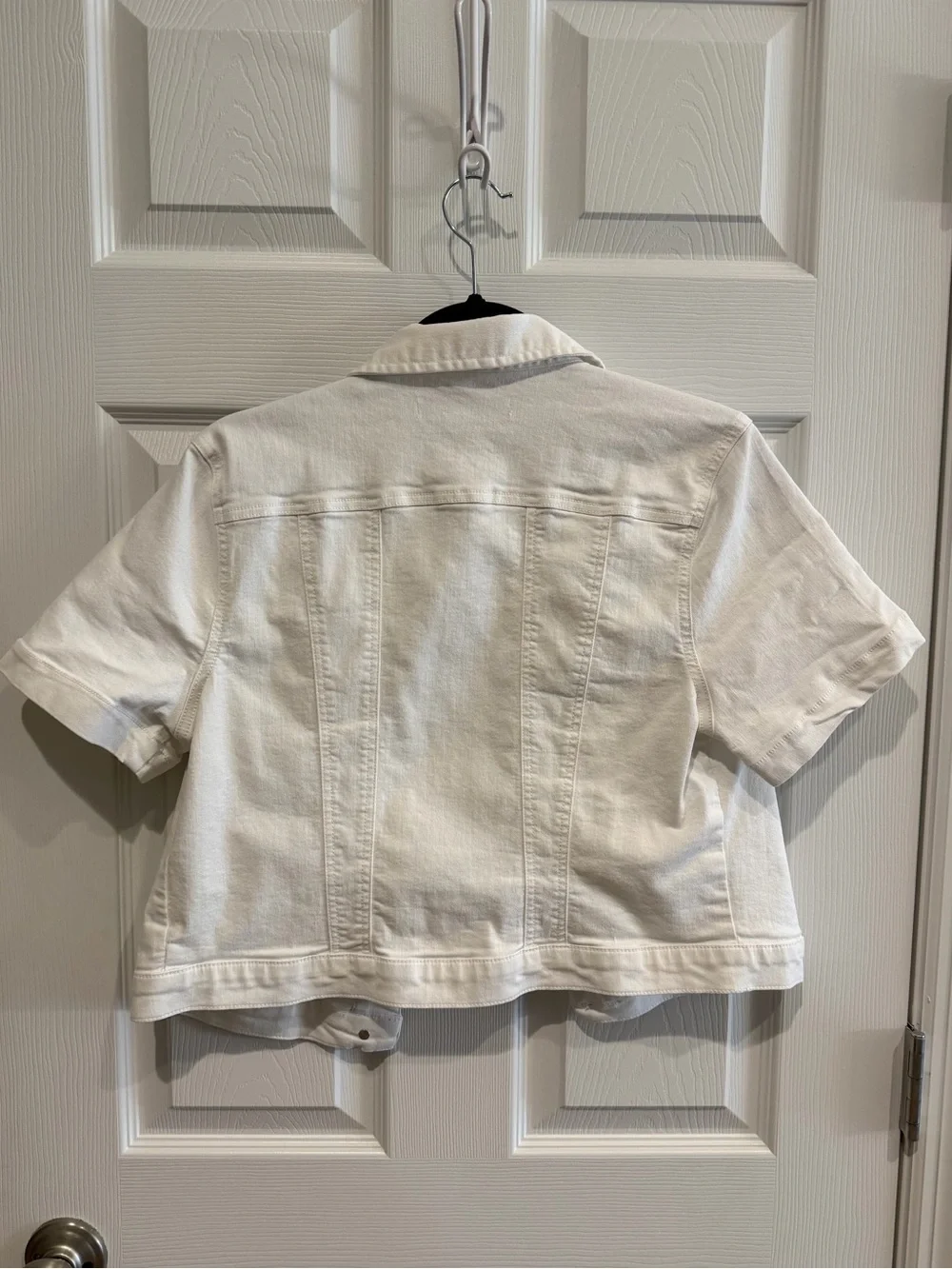 White Short Sleeve Button Down Denim Jacket - Picture 6 of 7